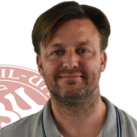 Martin 500X319 Martin 500X319